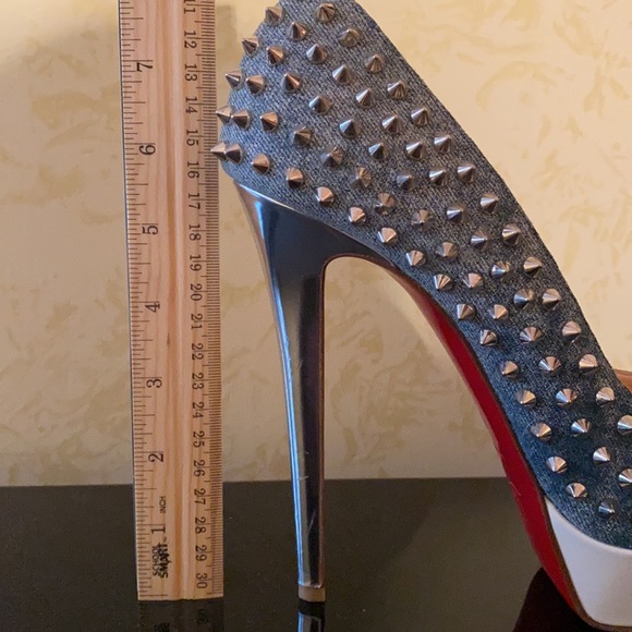 Christian Louboutin spiked denim heels - Picture 5 of 5